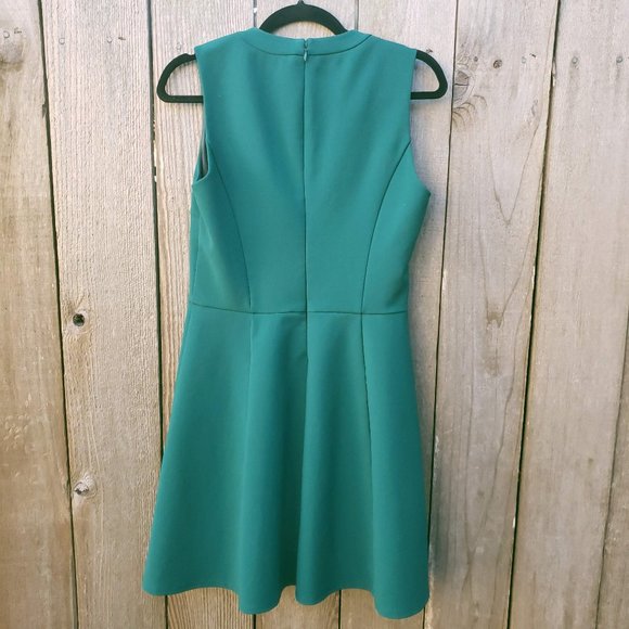 Madewell Anywhere Fit and Flare Dress - 6 - Picture 9 of 14